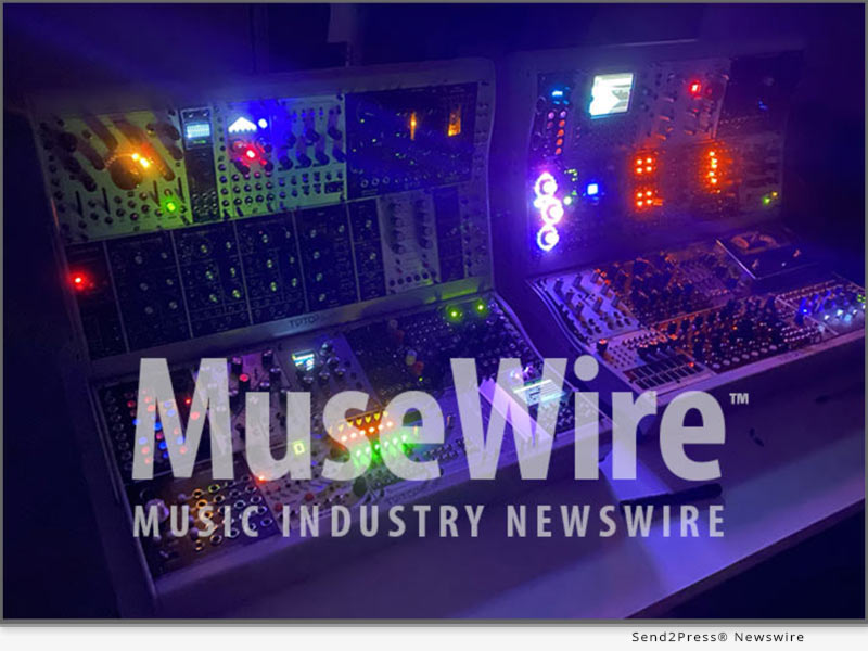 Music Journalist Christopher Simmons’ MuseWire