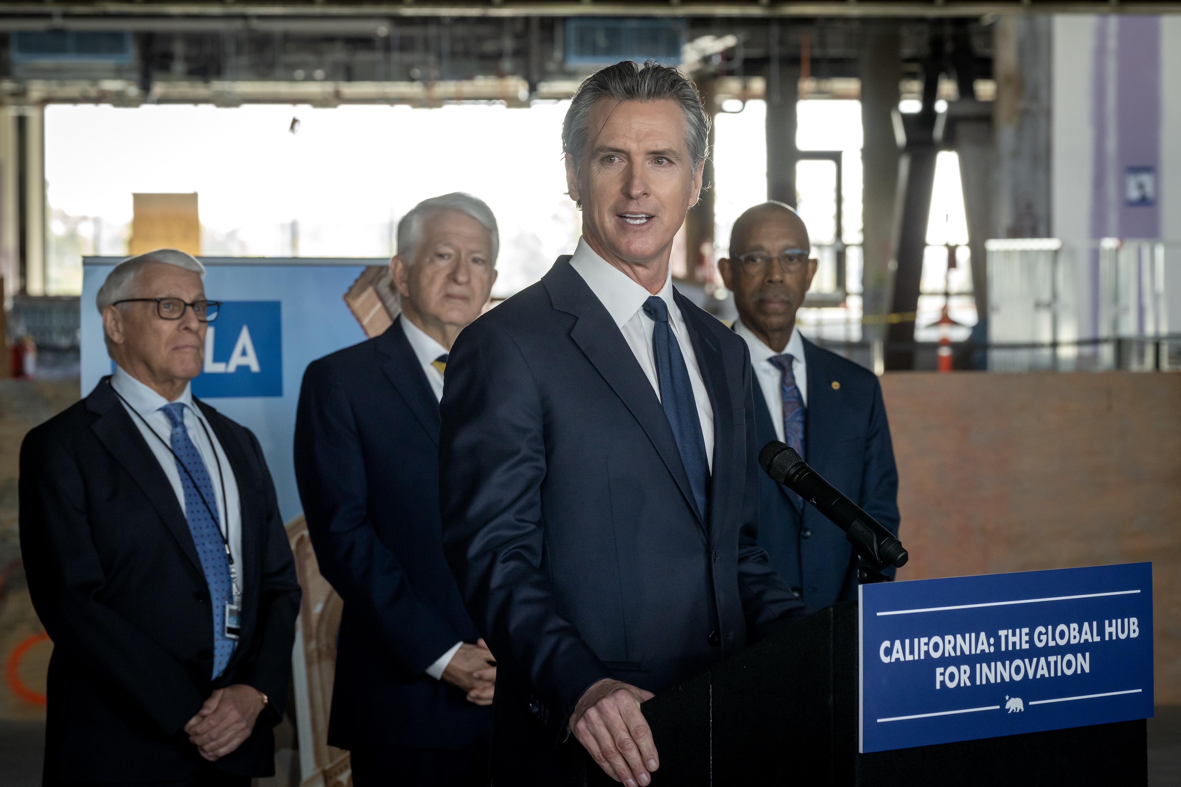 Newsom Announces World-Leading Science & Technology Research Center
